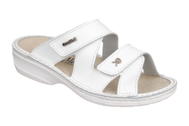 Papuci OrtoMed model 3704